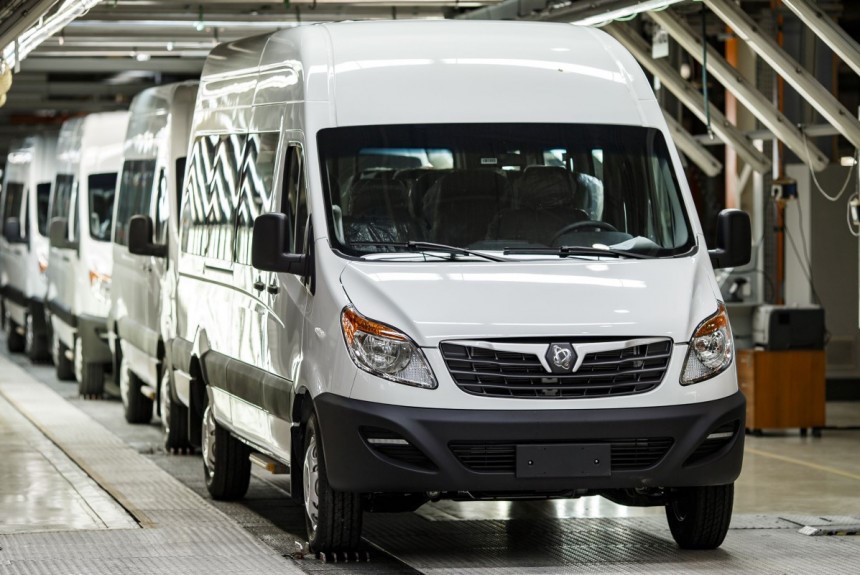 производство Sollers sf4 на заводе сборка коммерческих фургонов